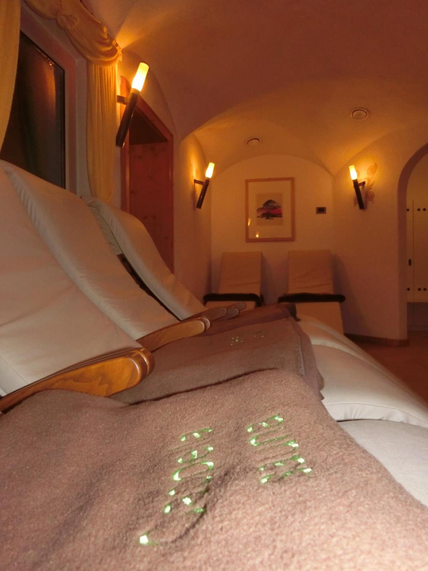 Aparthotel Garni Criss Colfosco Exterior foto